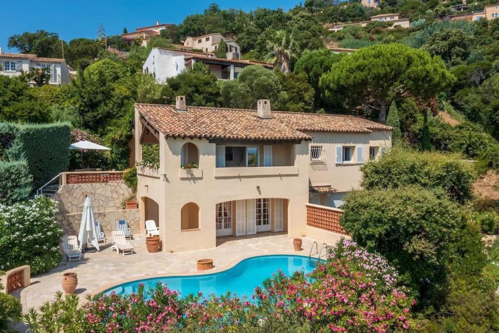 4-Star Private Villa With Heated Pool And Panoramic Sea View At Gulf De Saint Tropez Cavalaire-sur-Mer Exterior foto